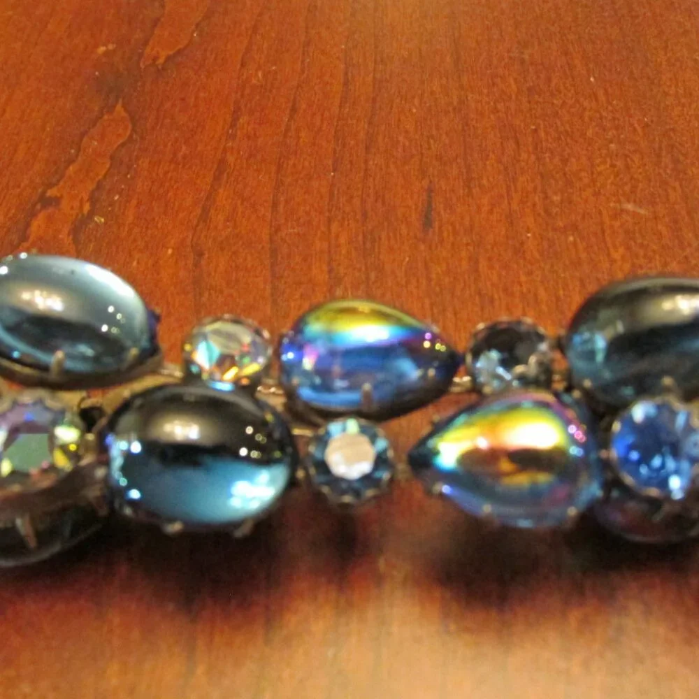 Vintage Signed REGENCY Blue JEWELS Bracelet - Picture 2 of 6